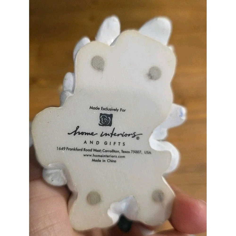 Home Interiors Christmas Whimsical Snowmen Sledding Figurines set of 3 resin 5